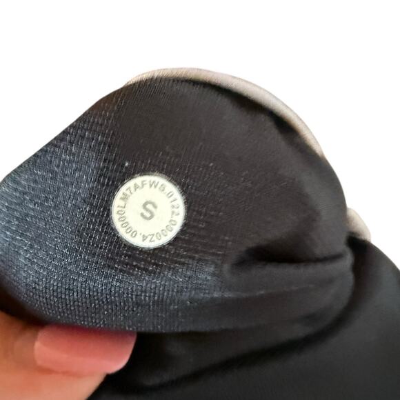 Lululemon Men's Sz S Pace Breaker Shorts Gray Activewear Sports - Picture 5 of 10